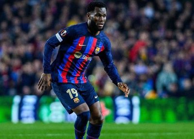 Franck Kessie Bakal Tinggalkan Barcelona dan Merapat ke Al Ahli Usai Ditebus Rp249 Miliar