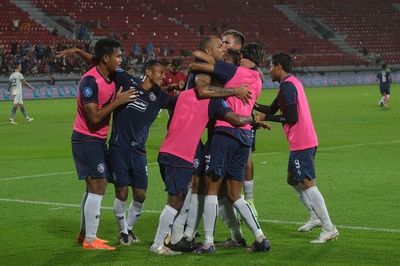 Terpuruk di Dasar Klasemen Liga 1 2023 2024, Ini Janji Manajemen Arema FC kepada Aremania