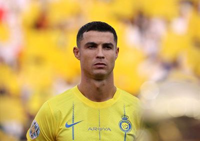 Al-Nassr Menang, Cristiano Ronaldo Ngamuk ke Wasit hingga Dorong Fans!