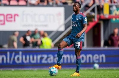Neraysho Kasanwirjo, Bek Feyenoord Ini Punya Darah Jawa, Dilirik Timnas Indonesia?