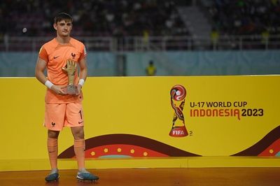Paul Argney Raih Penghargaan Adidas Golden Glove Award Meski Prancis Gagal Jadi Juara Piala Dunia U-17