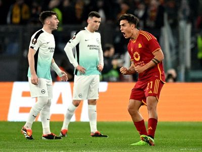 Roma Pesta Gol, Hancurkan Brighton di 16 Besar Europa League dengan Skor 4-0