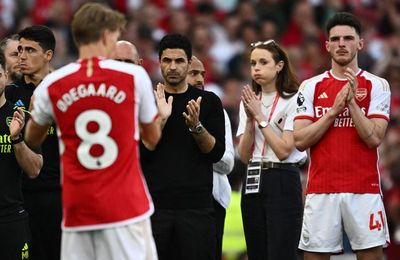Malam Kelabu Buat Arsenal, Pep Guardiola Lampaui Pencapaian Sir Alex Ferguson