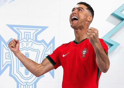 Cristiano Ronaldo Masuk Skuad Portugal untuk Euro 2024, Berharap Bisa Bawa Gelar Juara Lagi!