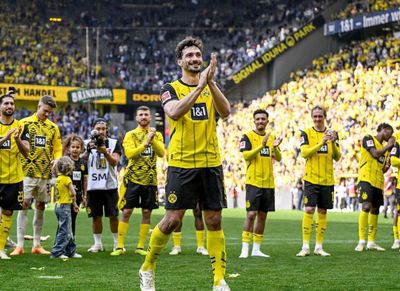 Resmi, Mats Hummels akan Tinggalkan Dortmund