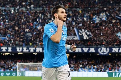 Khvicha Kvaratskhelia akan Putuskan Masa Depan di Napoli Setelah Euro 2024
