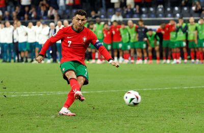 Sempat Nangis, Kekuatan Mental Cristiano Ronaldo Tetap Saja Dipuji 
