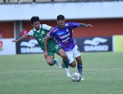 Tyronne del Pino Akan Perkuat Persib Bandung di Liga 1 2024-2025
