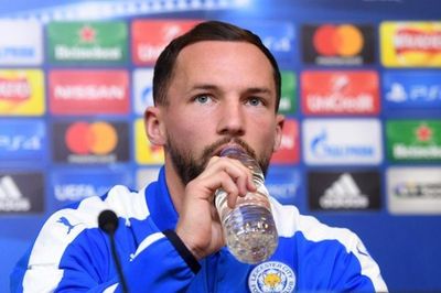 Meski Dicibir oleh Netizen, Mantan Pemain Chelsea ini Tak Malu dengan Profesi Barunya sebagai Tukang Bangunan