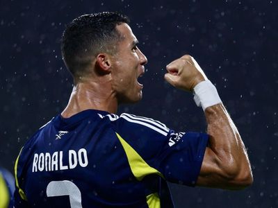 Berapa Banyak Uang yang Dihasilkan Cristiano Ronaldo dari YouTube dalam Sehari?