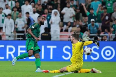 Menyala Bang Maarten Paes! Indonesia Sukses Tahan Imbang Arab Saudi 1-1