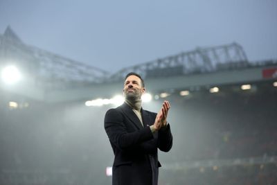 6 Hal Penting dari Kemenangan 3-0 Manchester United vs Leicester City, Perpisahan Manis Ruud Van Nistelrooy