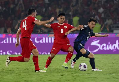 Kritik Pedas Bung Towel Usai Timnas Dibantai Jepang, Minta STY untuk Mundur