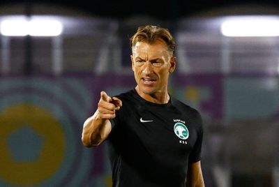 Herve Renard Didesak Untuk Mundur Sebagai Pelatih Arab Saudi Usai Dipermalukan Timnas Indonesia