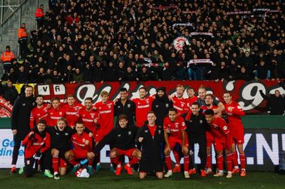 Baru Pulih Cedera, Mees Hilgers Langsung On Fire dan Bantu FC Twente Comeback