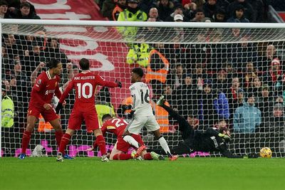 Diprediksi akan Dibantai Liverpool, MU Malah Nyaris Menang di Menit-menit Akhir