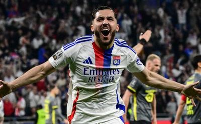 Nyaris Gabung Manchester United di Usia 15, Rayan Cherki Kini Jadi Incaran Klub-Klub Besar Eropa