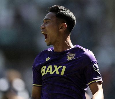 Pelatih Oxford United Tak Tutup Kemungkinan Untuk Beri Menit Bermain Lebih Banyak ke Marselino Ferdinan