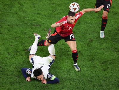 Gagal Juara Liga Europa, Dalot Serukan Evaluasi di Manchester United