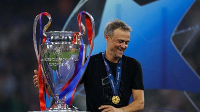 Momen Luis Enrique Kenakan Kaos untuk Mengenang Putrinya Xana di Final Liga Champions