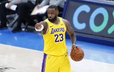 Demi Hormati Bill Russell, Lebron James Bakal Pensiunkan Nomor 6 dan Kembali Pakai Nomor 23