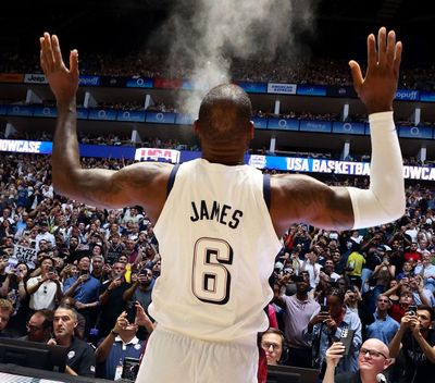 LeBron James Jadi Pembawa Bendera Amerika Serikat di Olimpiade Paris 2024