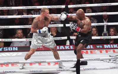 Jake Paul vs Mike Tyson Disaksikan 60 Juta Penonton di Seluruh Dunia!