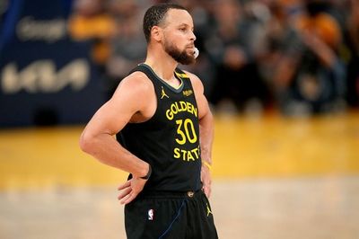 Stephen Curry Absen saat Warriors Lawan Minnesota pada Game 5 Semifinal Barat