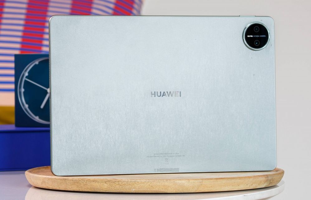 MatePad Pro 12.2 (2025) Hadir dengan Desain Elegan, Performa Kencang, Harga Mulai Rp15 Jutaan