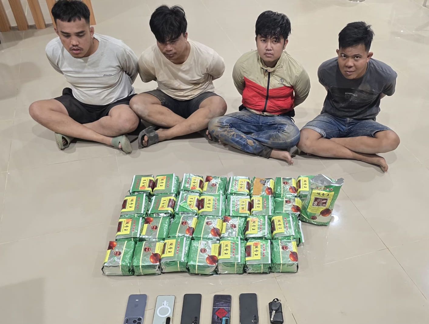 Mobil Yaris Parkir Lama di Banyuasin, Ternyata Angkut 30 Kg Sabu