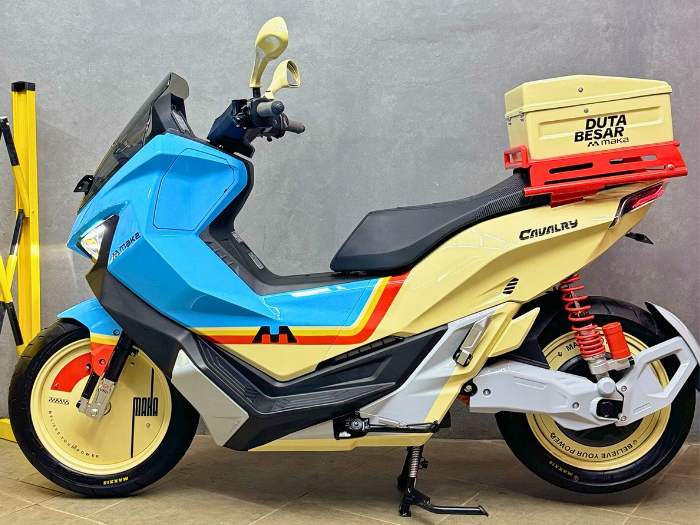 Duta Sheila On 7 Punya Motor Listrik Retro yang Bisa ‘Ngomong’