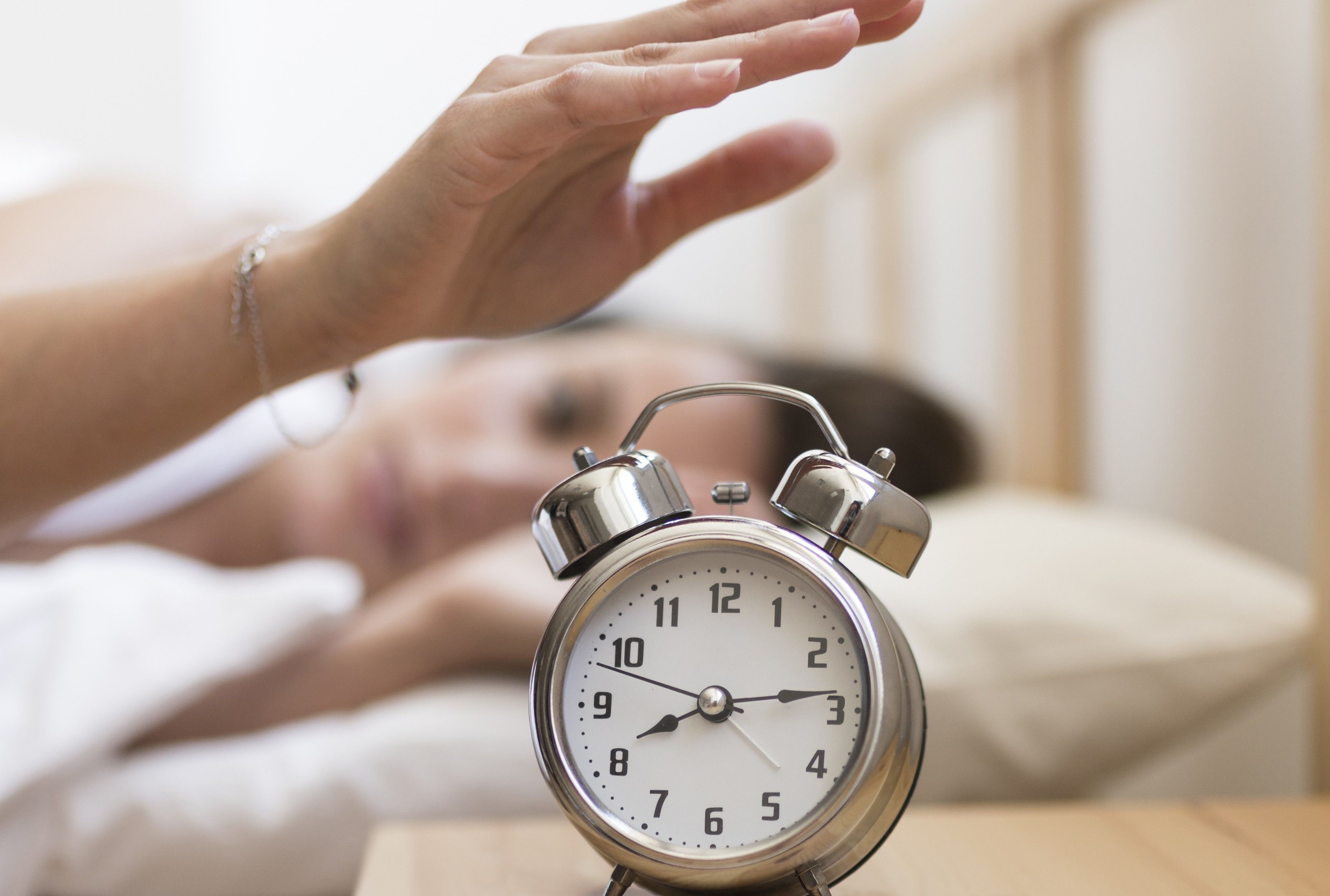 7 Hal yang Harus Kamu Hindari di Pagi Hari Biar Nggak Lemas Seharian