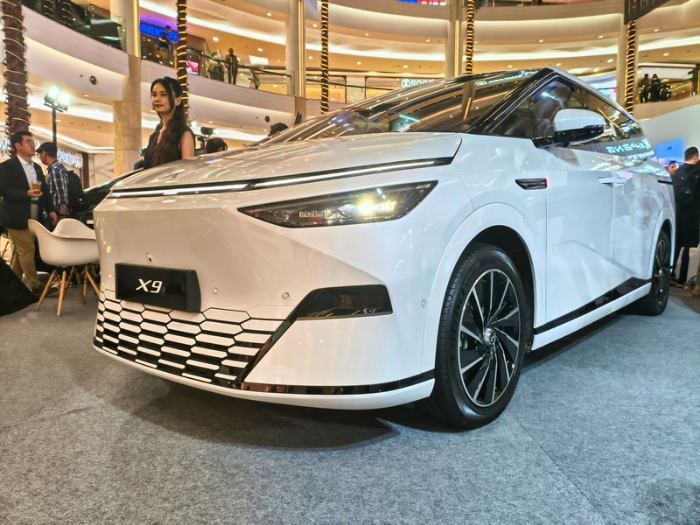 Berapa Harga Mobil Listrik Xpeng X9 Terbaru Oktober 2025? Intip Harga dan Keunggulannya di Sini!