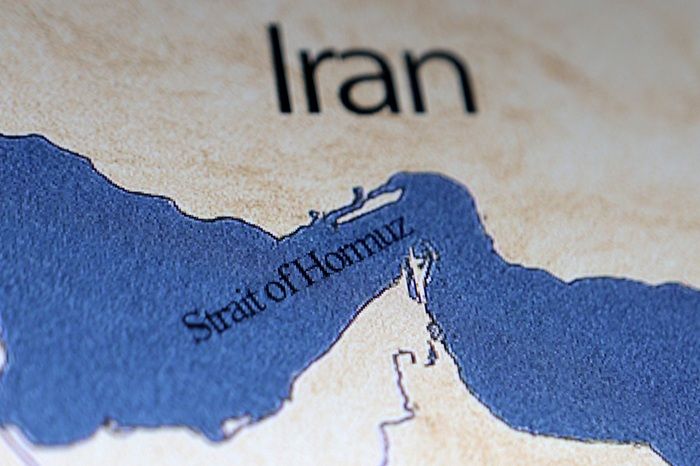 Garda Revolusi Iran Tantang Amerika Kawal Tanker Minyak di Selat Hormuz