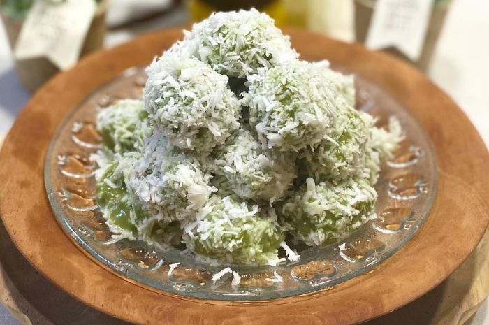 Resep Klepon, Jajanan Tradisional Manis dengan Isian Gula Merah