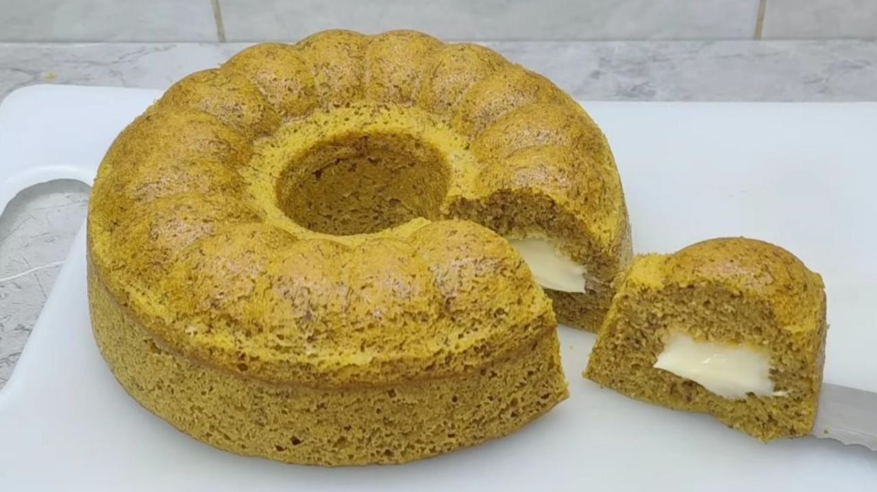 17 Ide Nama Usaha Bolu Pisang Keju Lumer yang Bikin Ngiler dan Cepat Laku