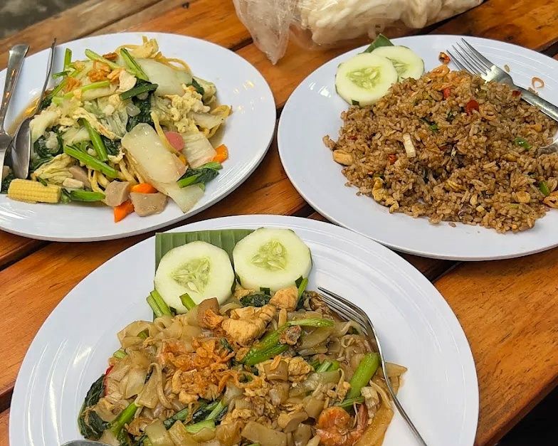 Samihoki: Nasi Goreng Kaki Lima Favorit Malam Hari di Sawojajar Malang