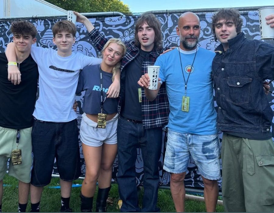 Pertama Kali Nonton Konser Oasis, Pep Guardiola: Mereka Grup Band Terbaik dalam 50 Tahun Terakhir!