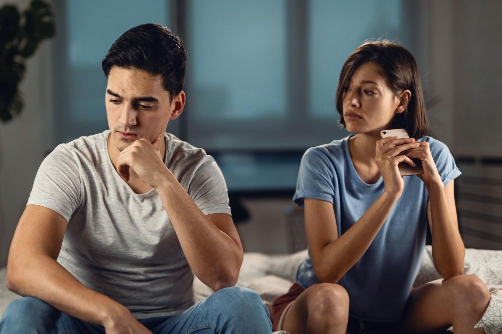 Apakah Hubunganmu Benar-Benar Sehat dan Baik-Baik Saja? Cek dengan 3 Pertanyaan Ini Menurut Psikolog!
