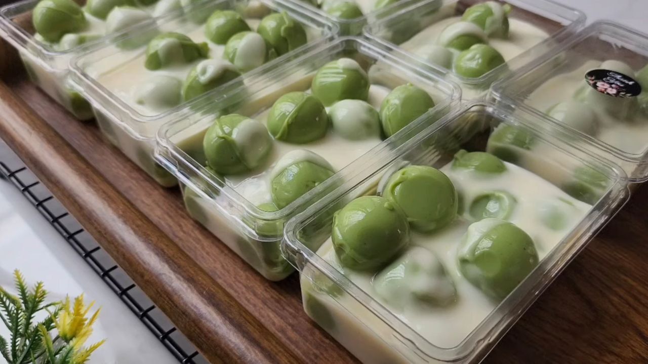 17 Ide Nama Usaha Puding Cake Matcha yang Bikin Brand Kamu Makin Aesthetic