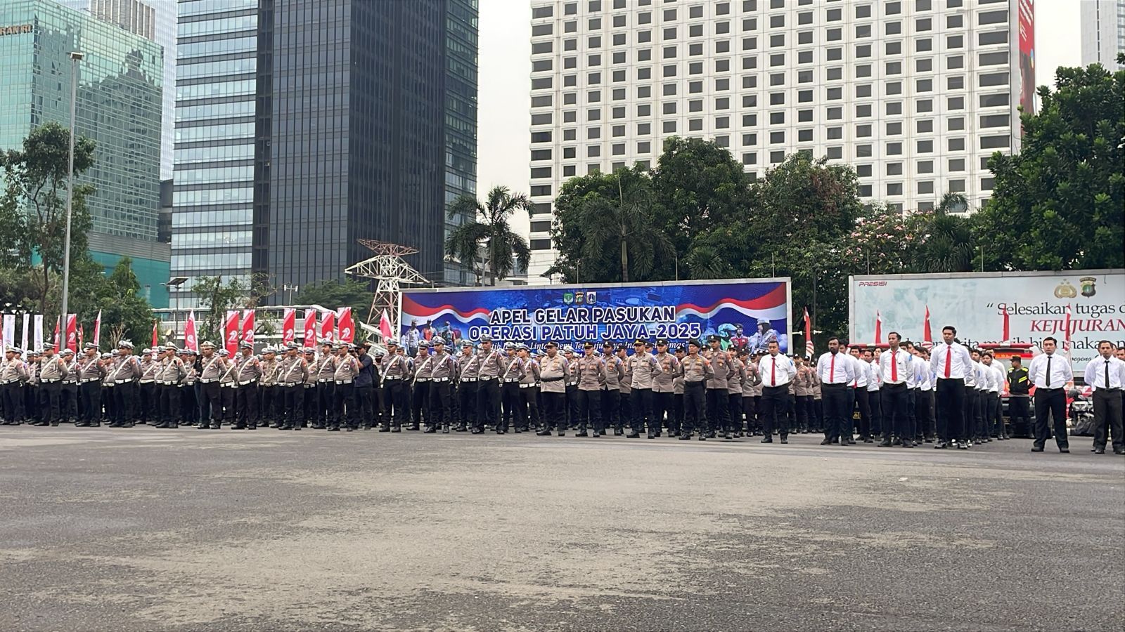 Polda Metro Jaya Gelar Operasi Patuh Jaya 2025, Tegas Tindak Pengguna Pelat Palsu