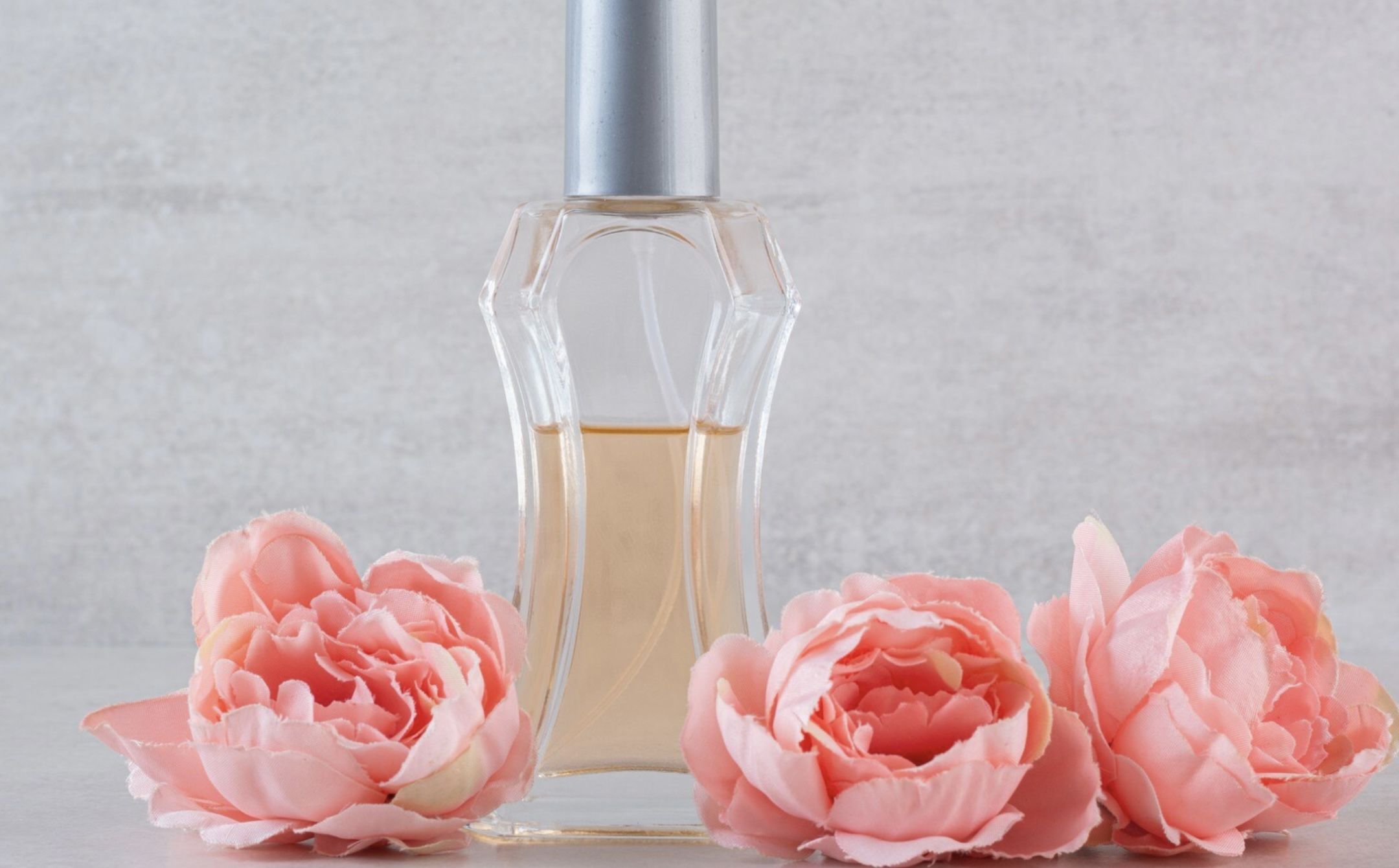 17 Ide Nama Usaha Parfum Pink Rose yang Manis, Elegan, dan Bikin Cewek Auto Jatuh Hati