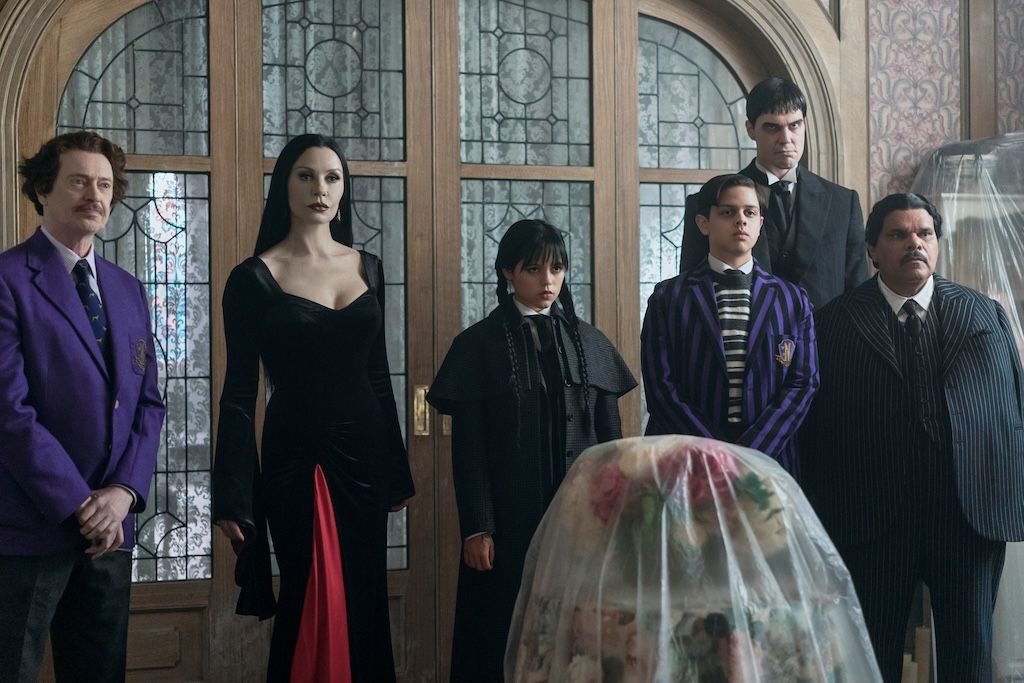 Jelang Tayang Season 2, Netflix Bocorkan Video Trailer Serial Wednesday