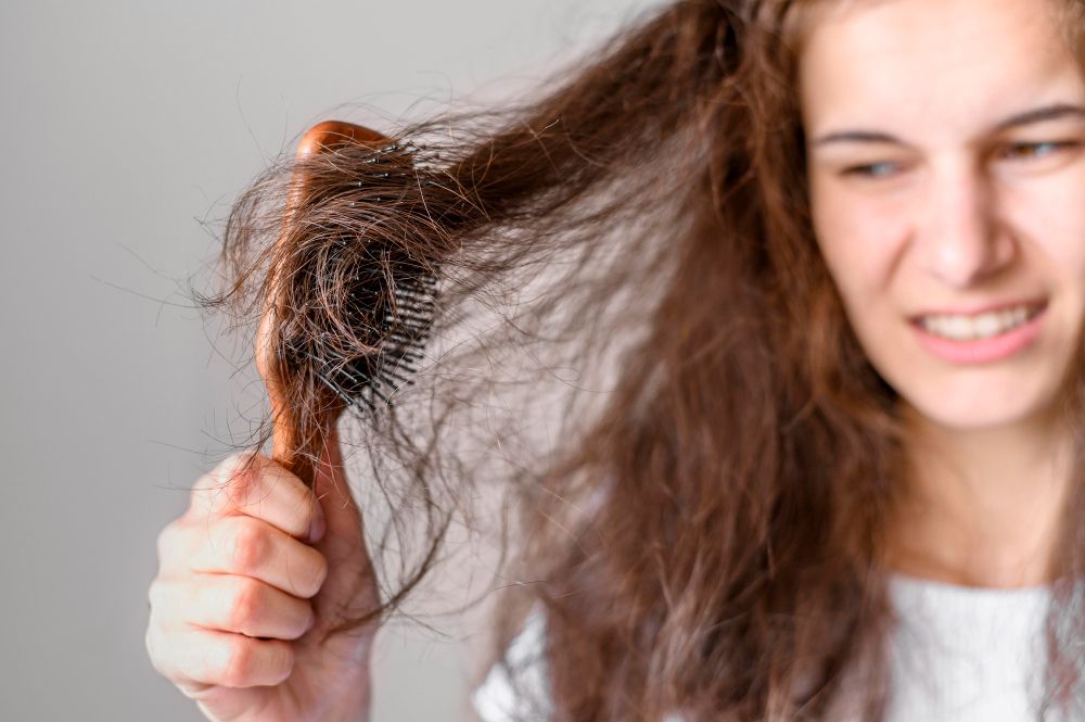 7 Makanan Rumahan yang Bisa Bantu Cegah Rambut Rontok