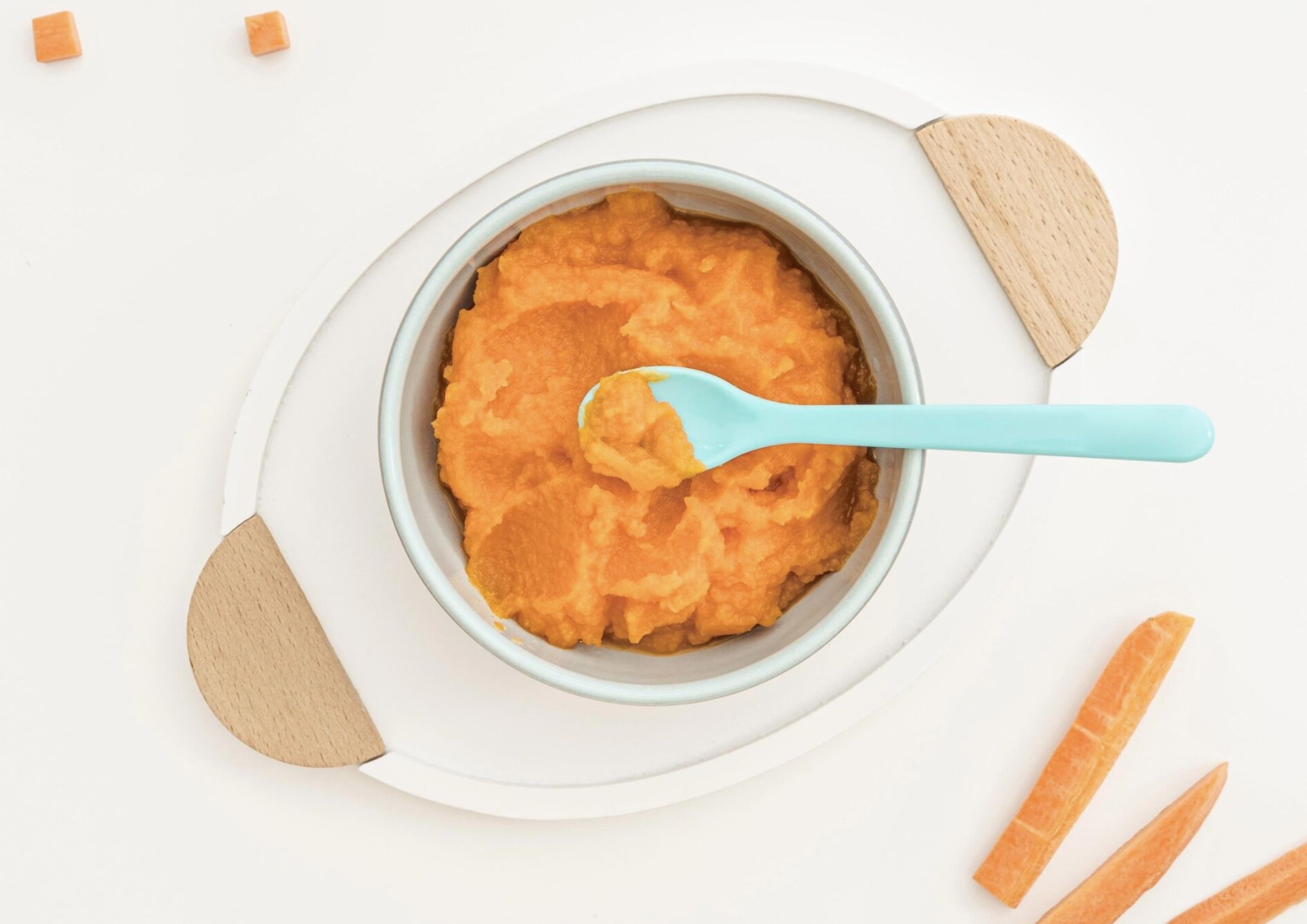 7 Menu MPASI Bayi dari Wortel yang Simple, Bergizi, dan Disukai Si Kecil