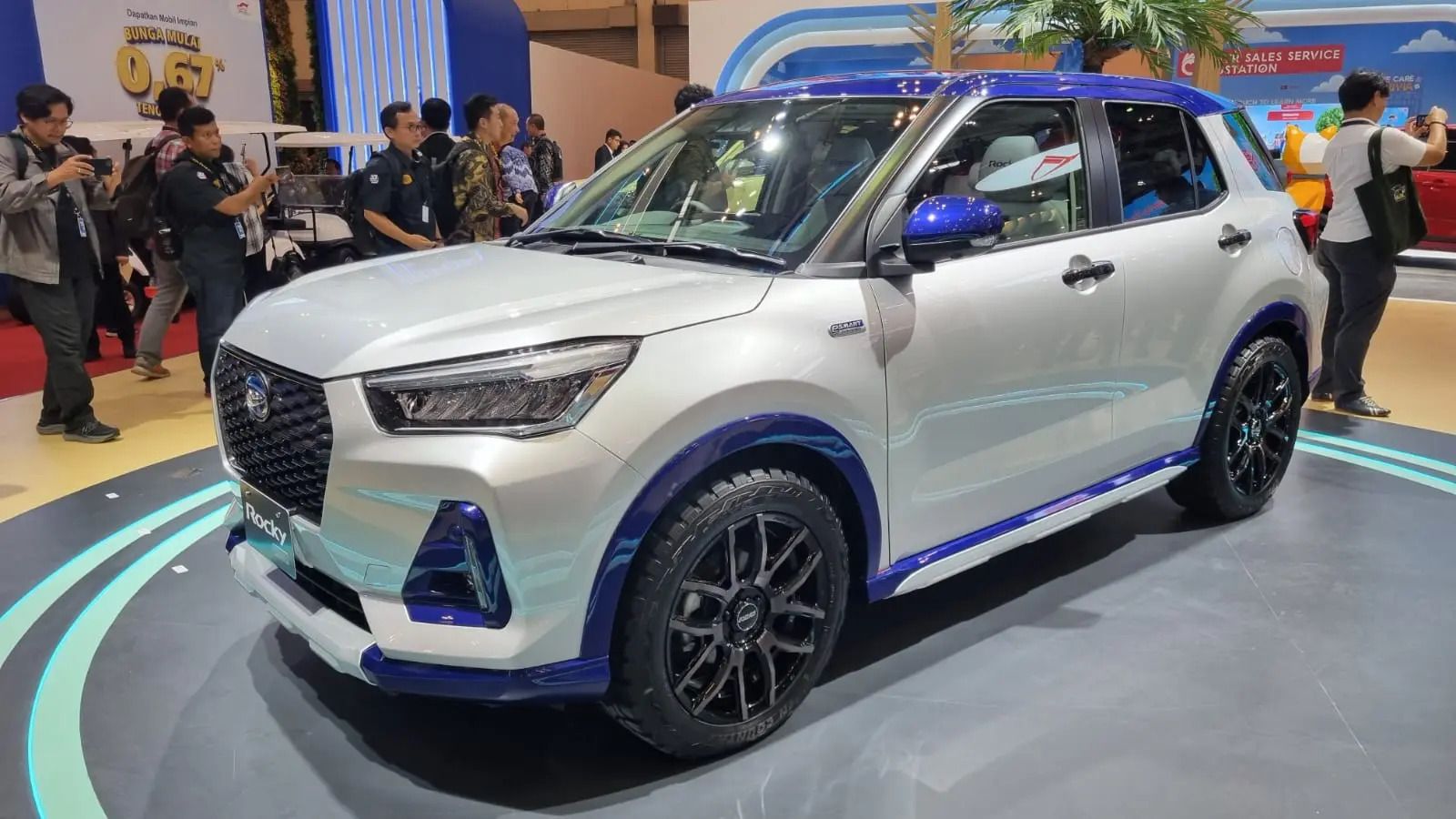 5 Fitur Daihatsu Rocky Hybrid Terbaru 2025 yang Bikin Berkendara Semakin Nyaman dan Efisien!