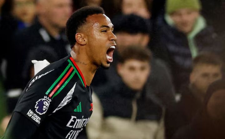 Alami Cedera Otot saat Perkuat Brazil, Gabriel Magalhaes Diragukan Tampil di Laga Derby London Utara