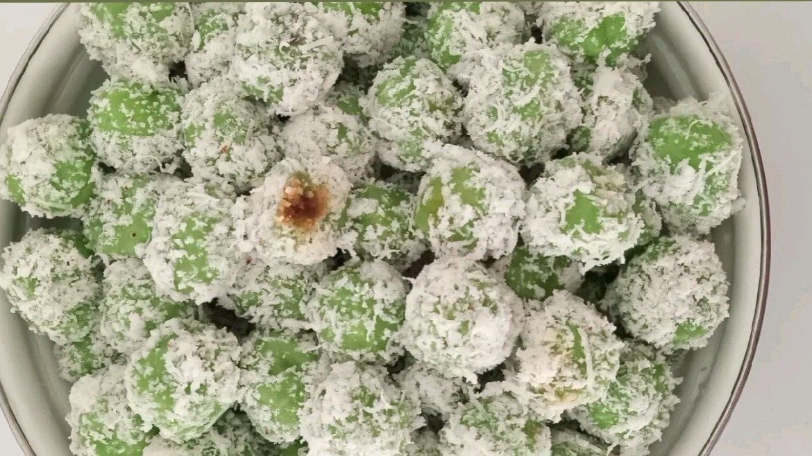 Kelalapon, Kue Tradisional Banjar yang Kaya Rasa dan Makna