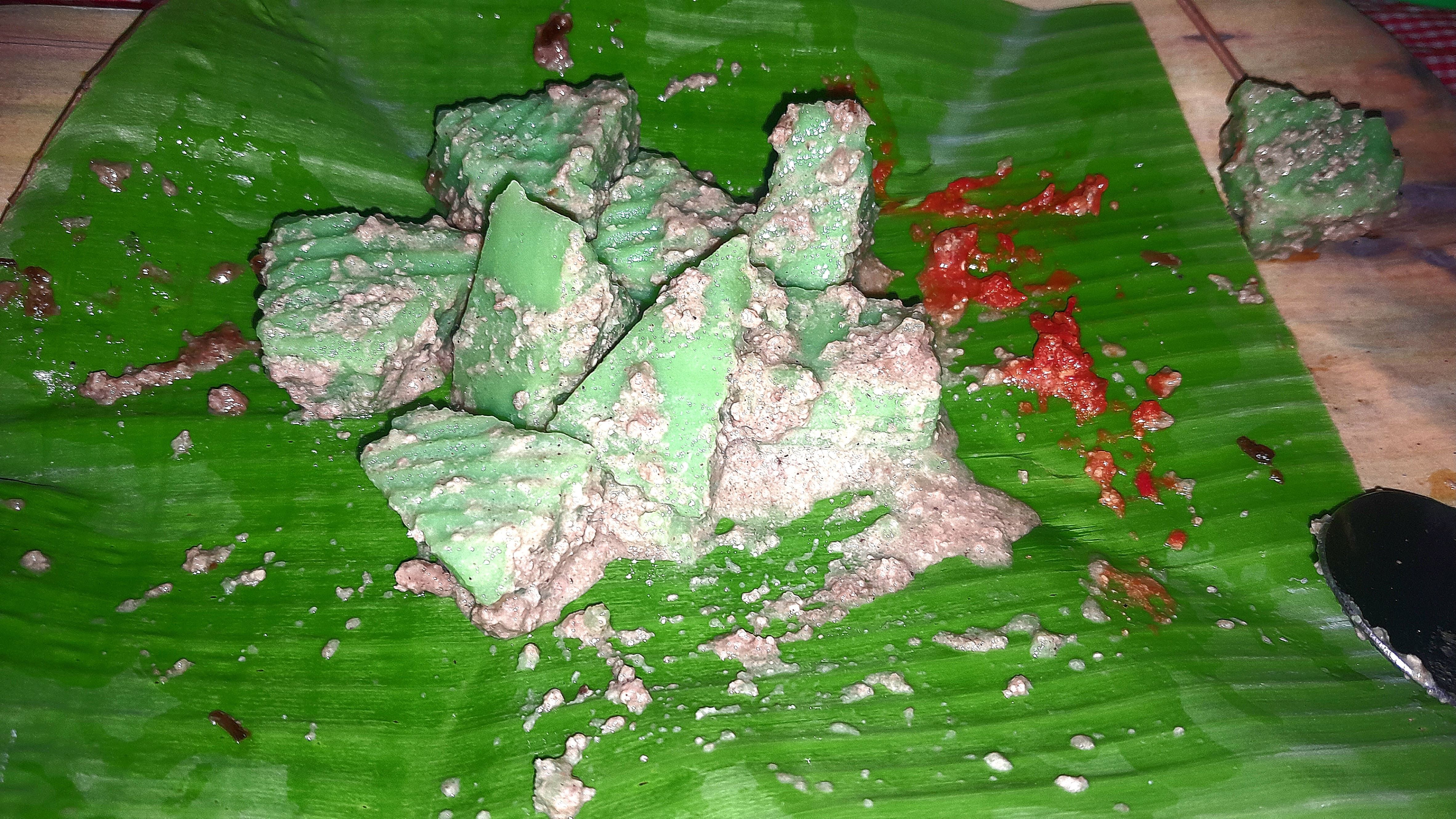 Kue Patah yang Manjakan Lidah Dengan Rasa Lokal Uniknya