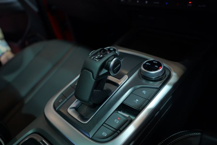 Jangan Pindah ke Gigi Netral Buat Mobil Matic saat Kondisi Ini, 4 Kesalahan Fatal yang Merusak Transmisi